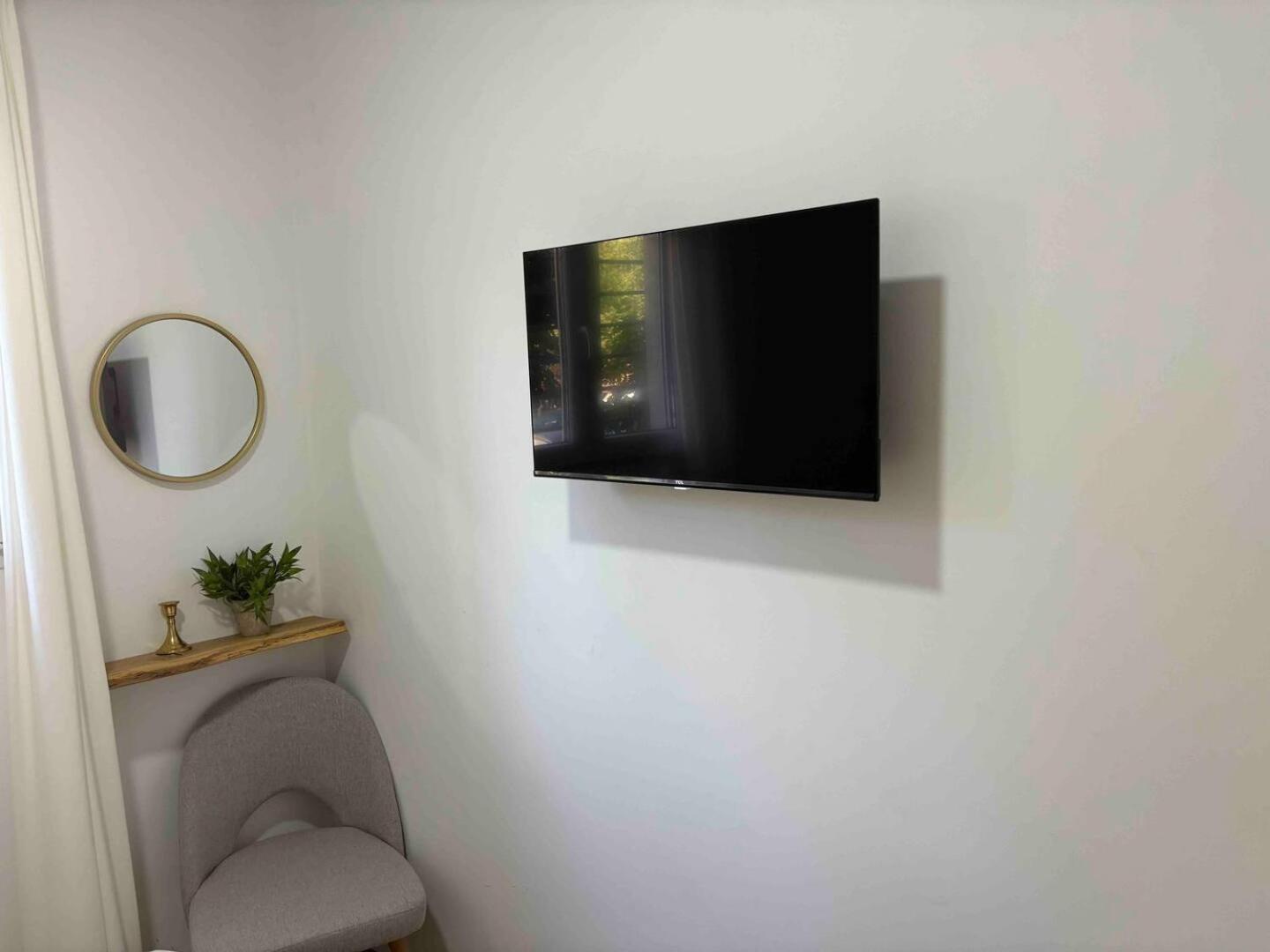 Coffee & Calm Triana Apartment เซบีญา ภายนอก รูปภาพ