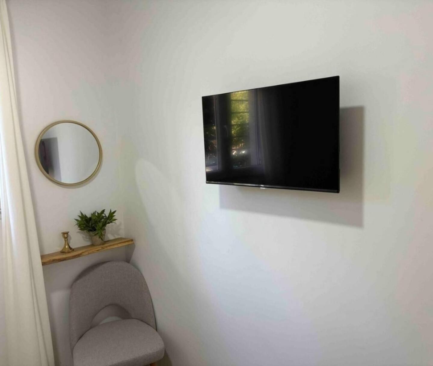 Coffee & Calm Triana Apartment เซบีญา ภายนอก รูปภาพ